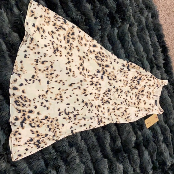 KNOT SISTERS Animal Print Dress - Picture 2 of 5